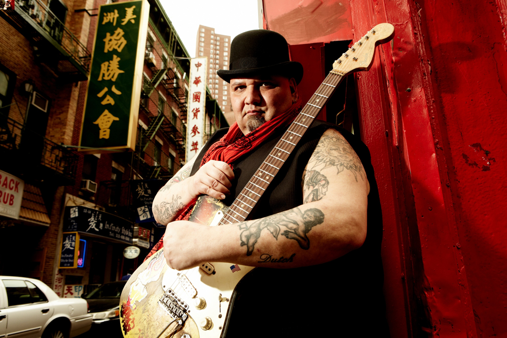 Popa chubby deliveries after dark